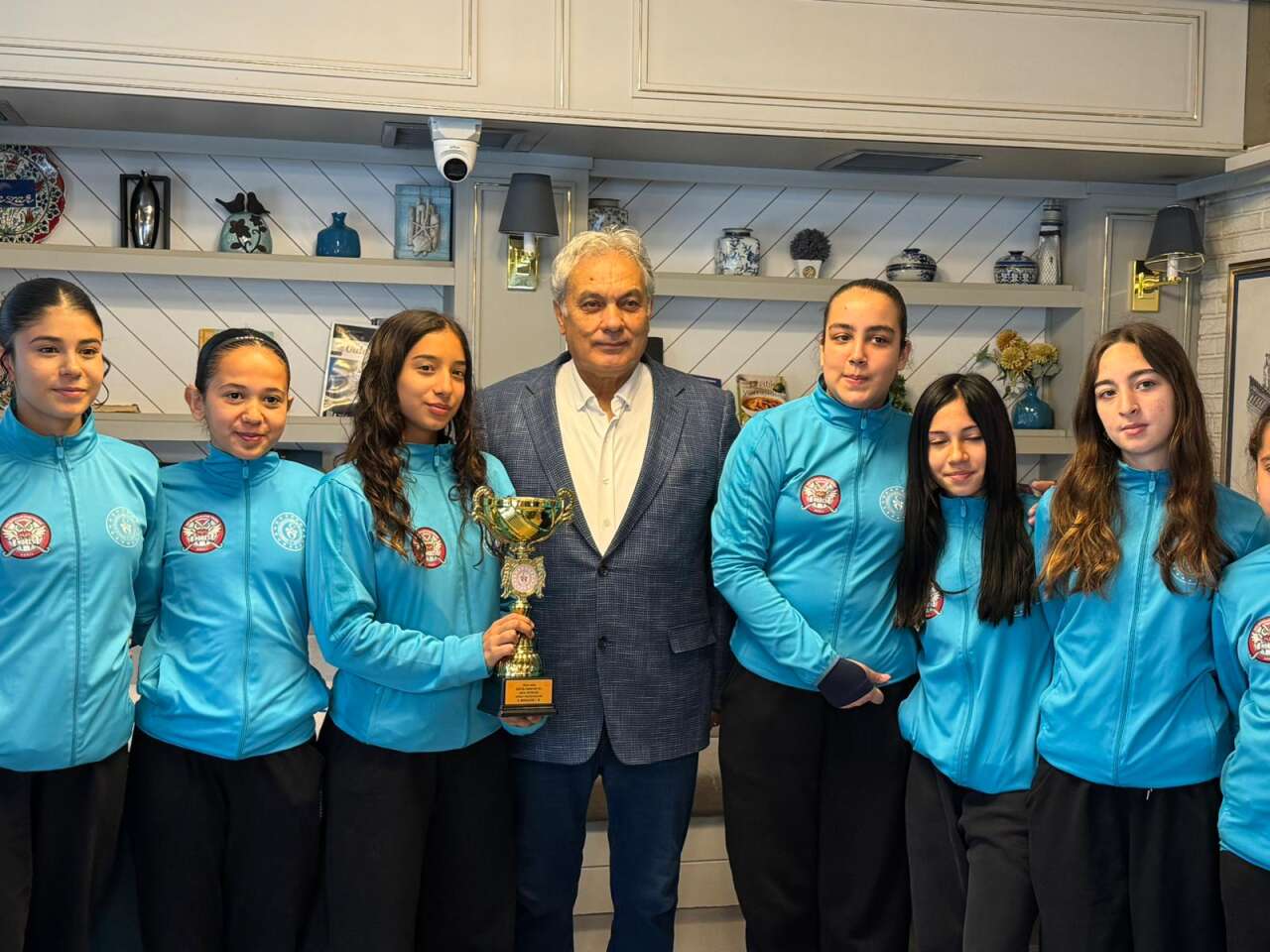 Muğla Kadın Hokey Takımı Yarı Finaller Öncesi Moral Depoladı 2